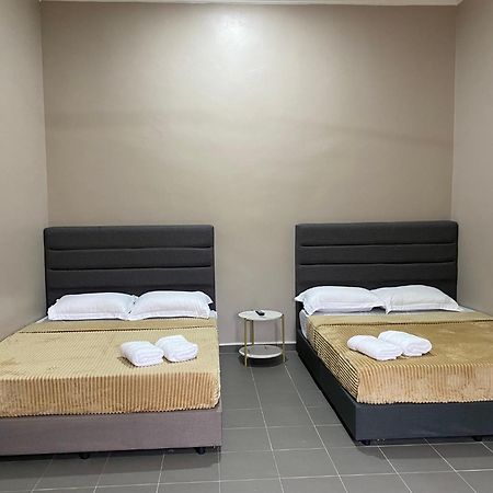 Sasuka Guesthouse Маранґ Екстер'єр фото