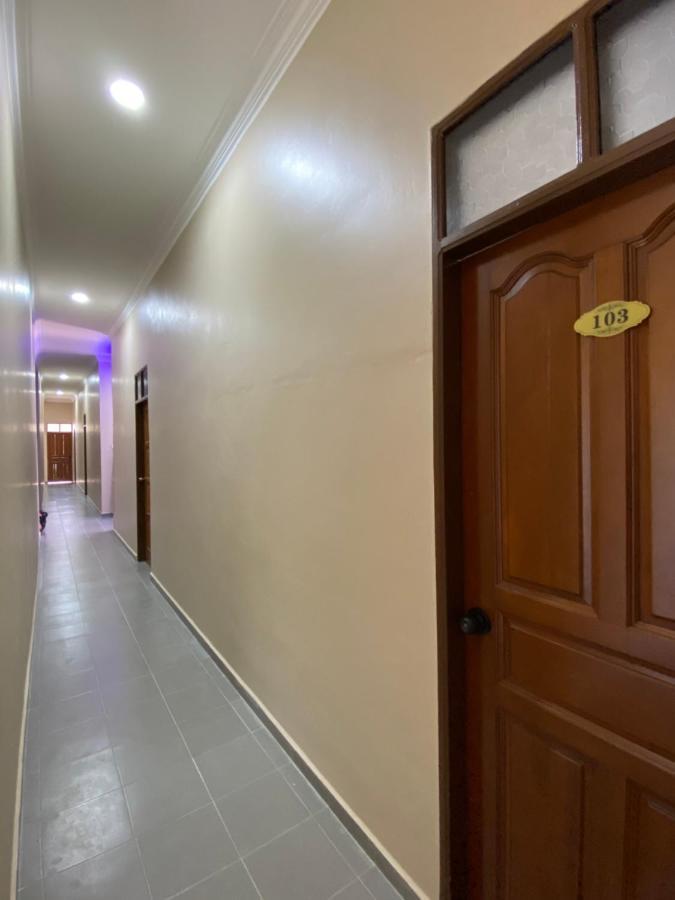 Sasuka Guesthouse Маранґ Екстер'єр фото